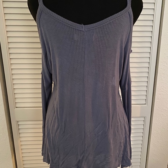 A&F Blouse - Picture 2 of 3